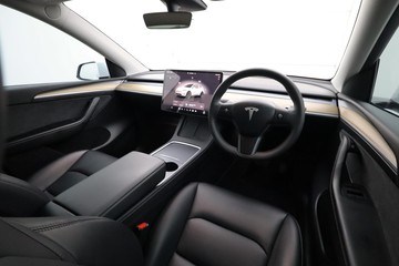 https://dvg-vehicle-assets.s3.amazonaws.com/U19605/642ckvwymt5o7vns8n3zkuudu.jpg