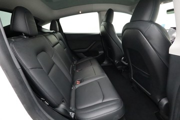 https://dvg-vehicle-assets.s3.amazonaws.com/U19605/99i4yd2okzi771rgtriioqddb.jpg