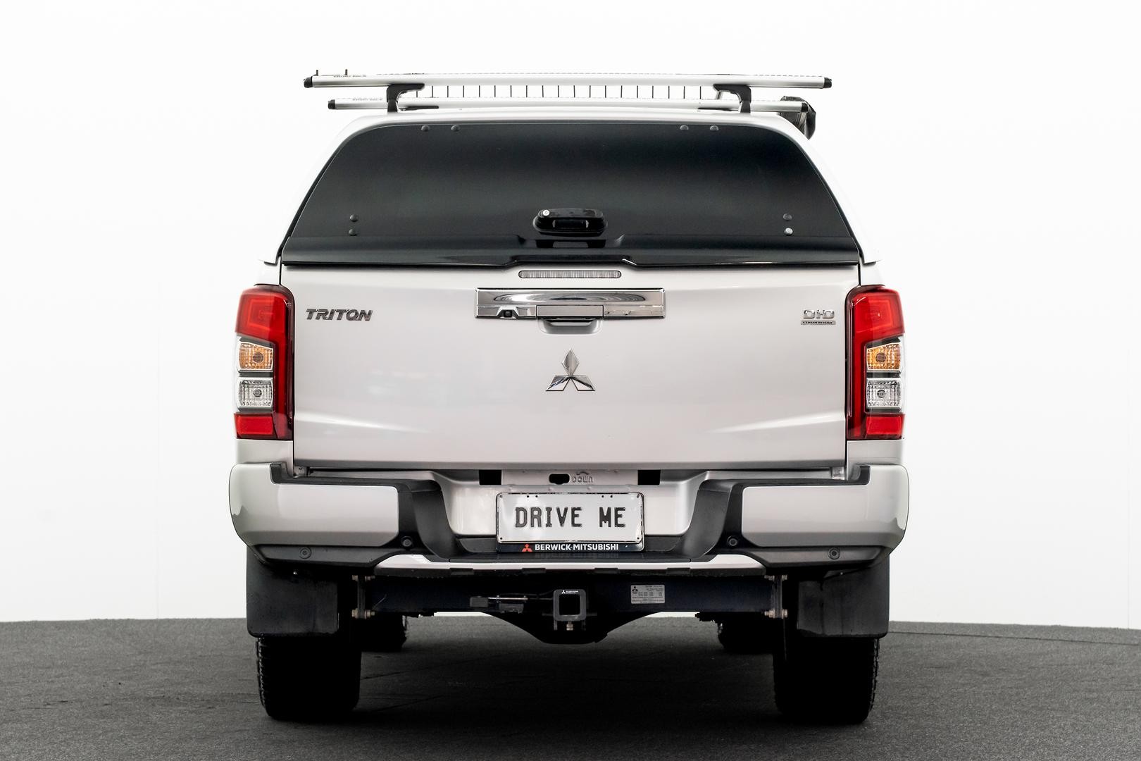 Mitsubishi Triton image 3
