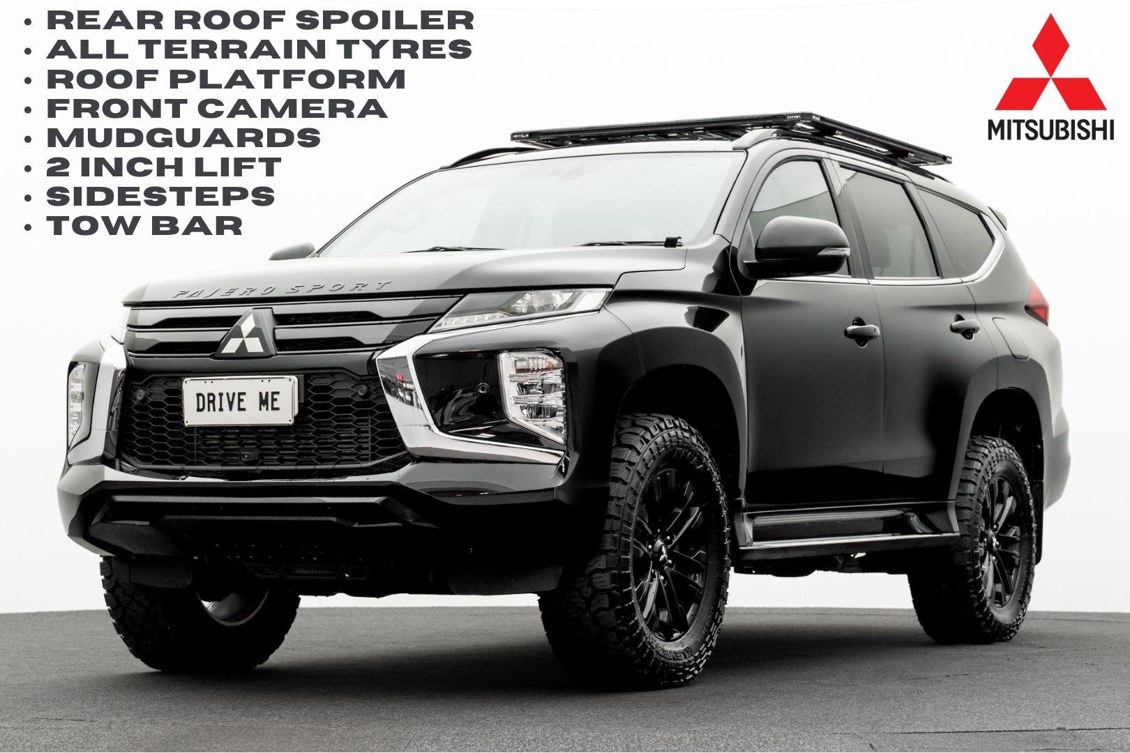 Mitsubishi Pajero Sport image 1