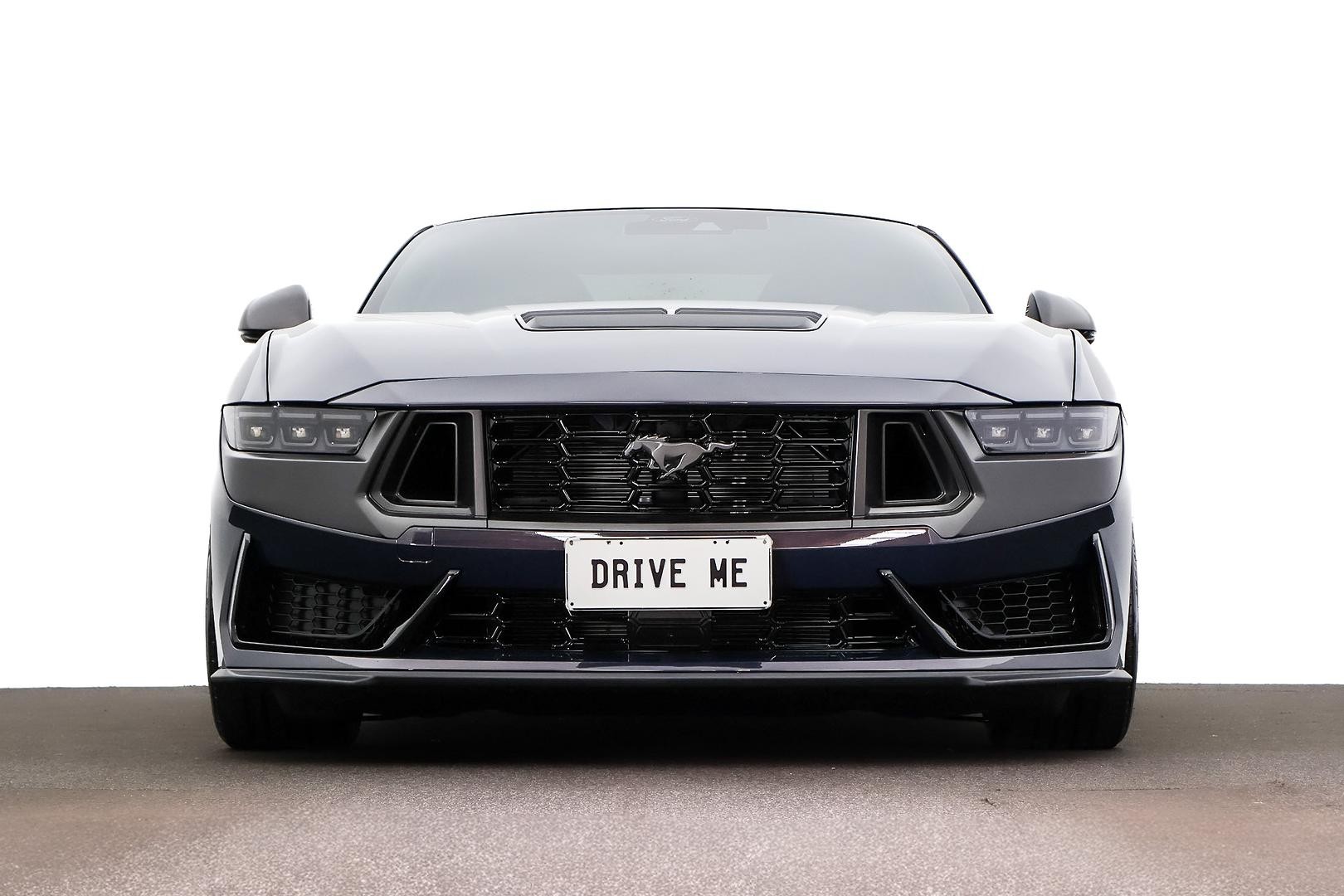 Ford Mustang image 2