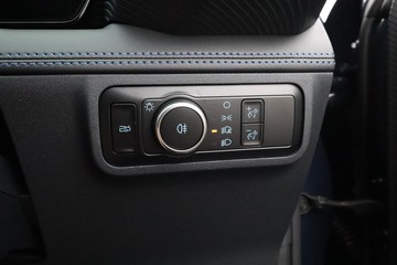 https://dvg-vehicle-assets.s3.amazonaws.com/U19631/64xukqv82nyrniuzxsy0e05m9.jpg