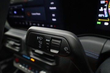 https://dvg-vehicle-assets.s3.amazonaws.com/U19631/e2yoiyz5v3q417bmqlqgymljx.jpg