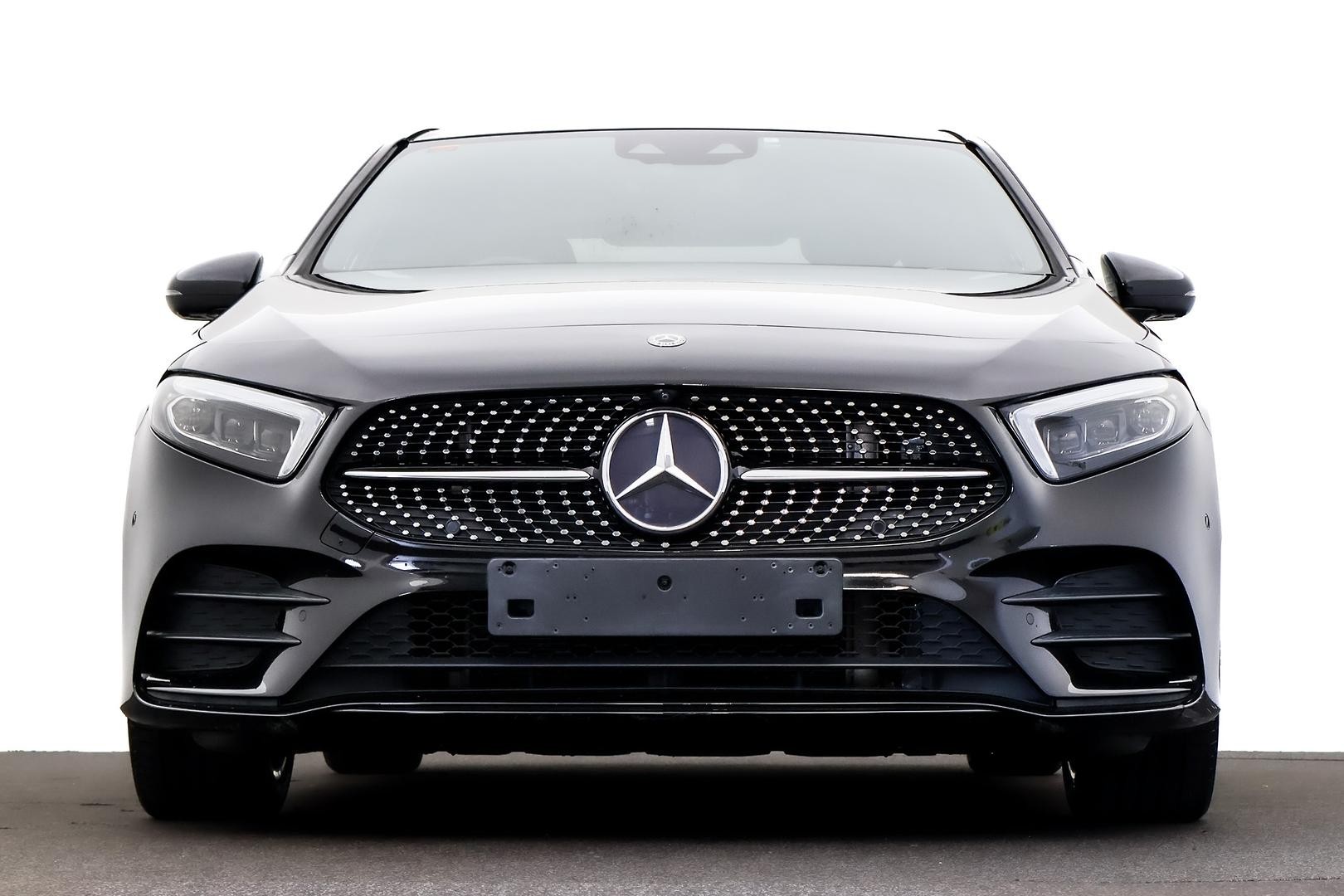 Mercedes Benz A-class image 2