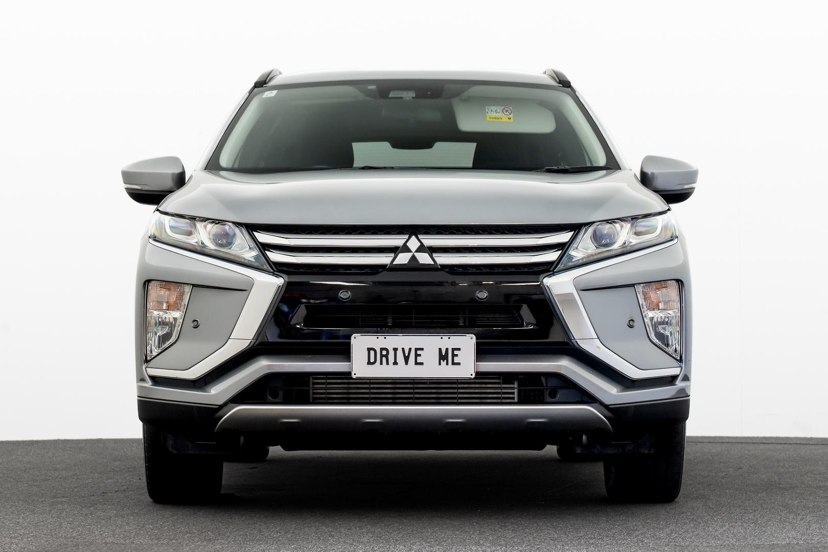 Mitsubishi Eclipse Cross image 2