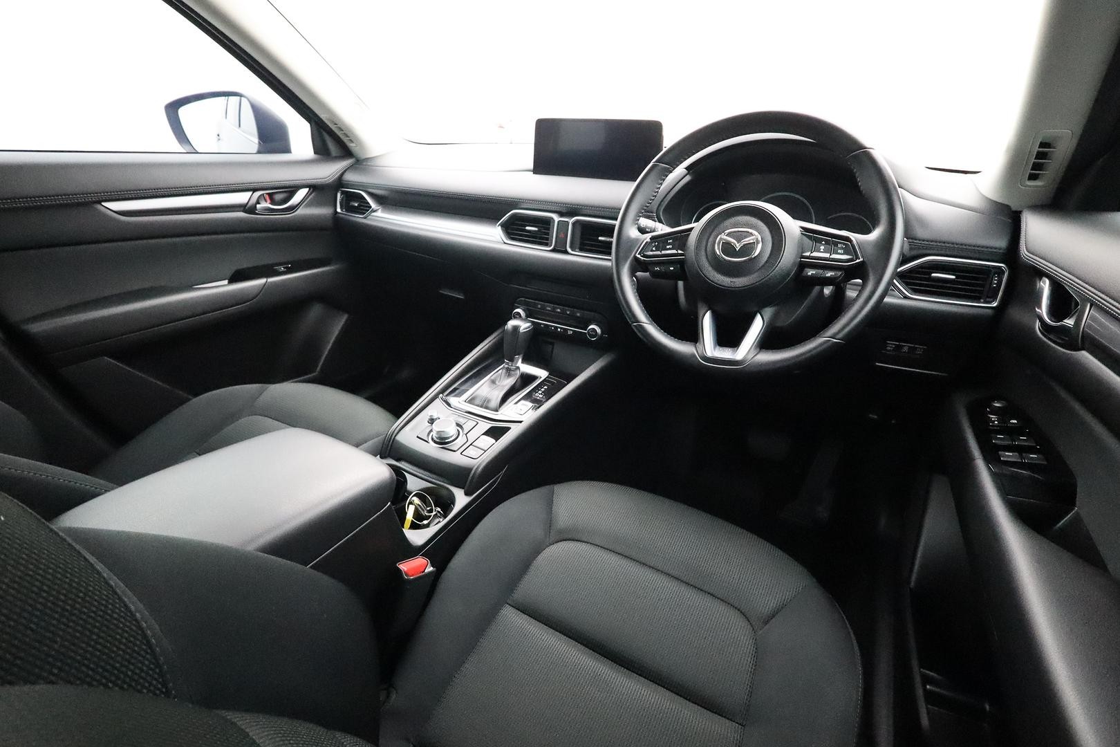 Mazda Cx-5 image 4