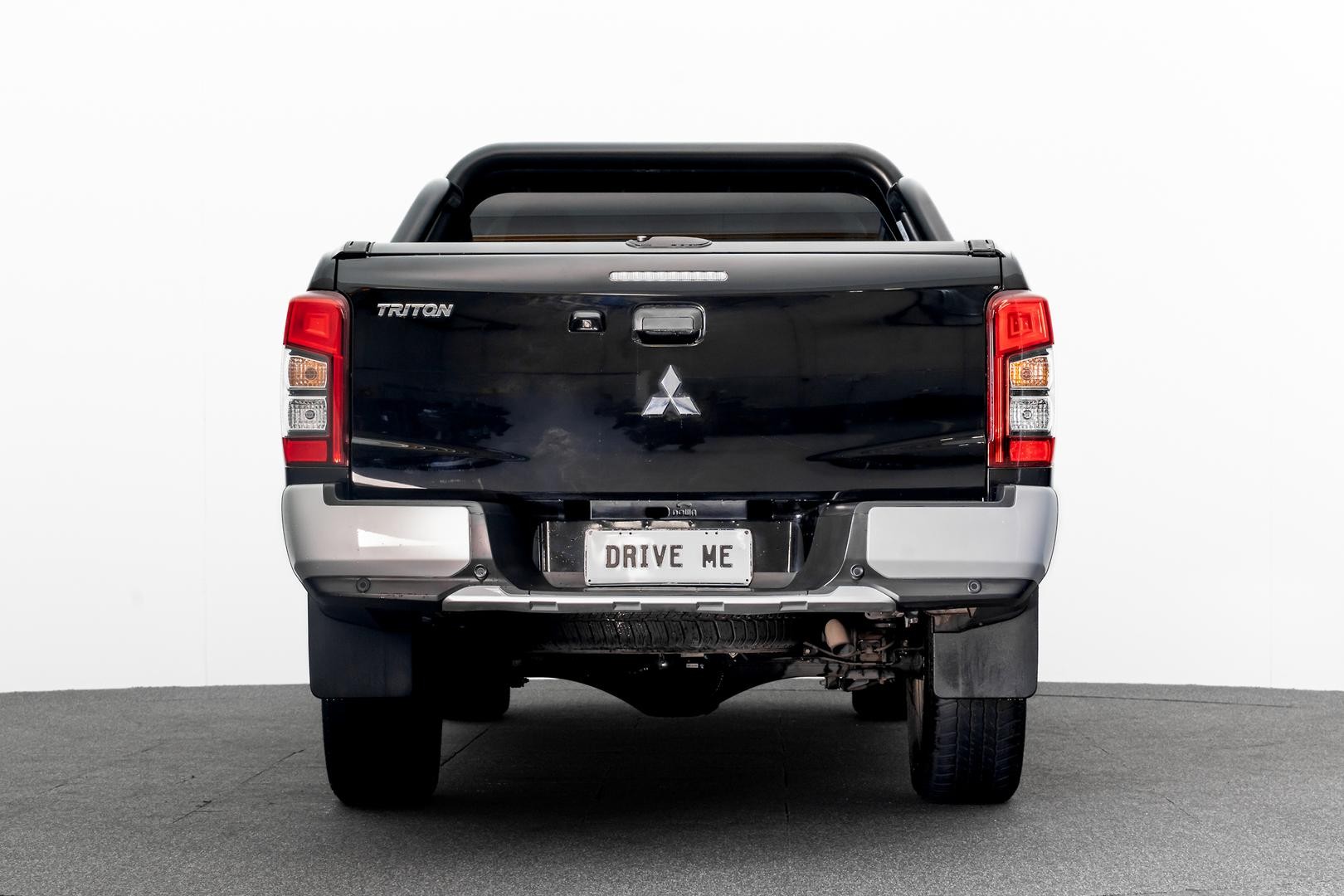 Mitsubishi Triton image 3