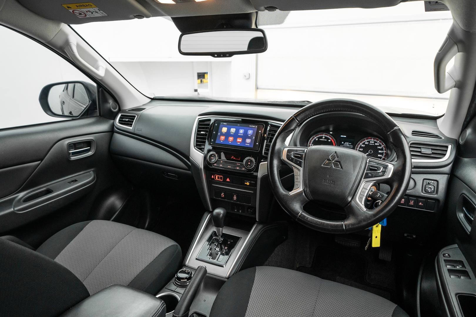 Mitsubishi Triton image 4