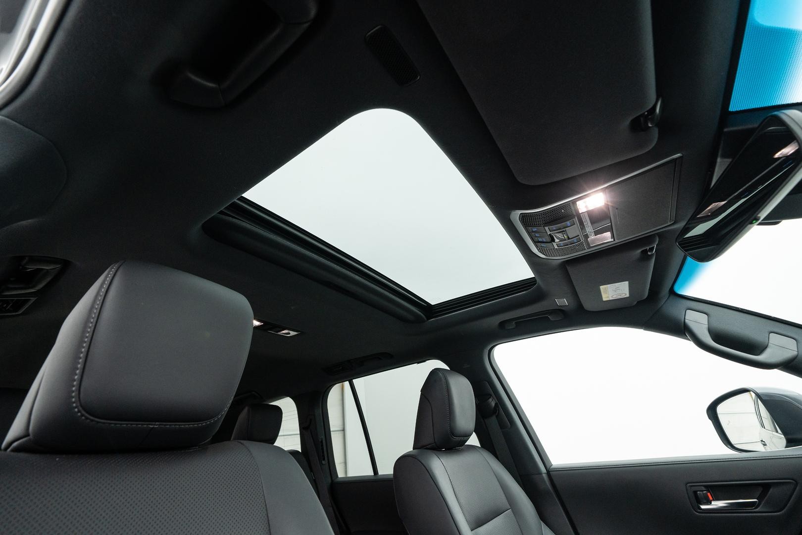 Toyota Landcruiser image 4