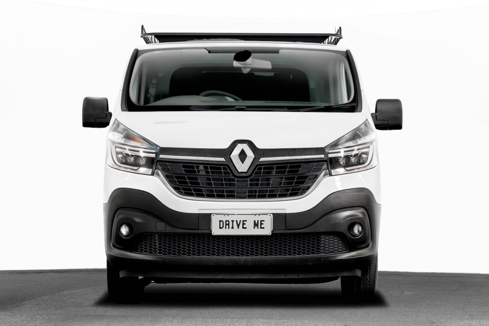 Renault Trafic image 2