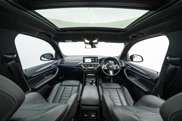 https://dvg-vehicle-assets.s3.amazonaws.com/U19695/3z8nb91bsmjkaivjuoctpx82c.jpg