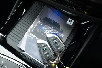 https://dvg-vehicle-assets.s3.amazonaws.com/U19695/et955dy4ua2y1qg8pv5sskglc.jpg