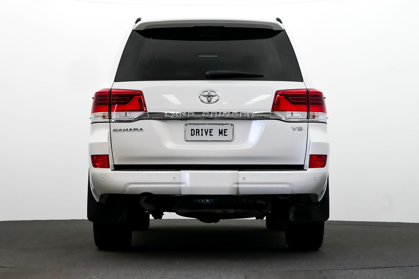 Toyota Landcruiser image 3