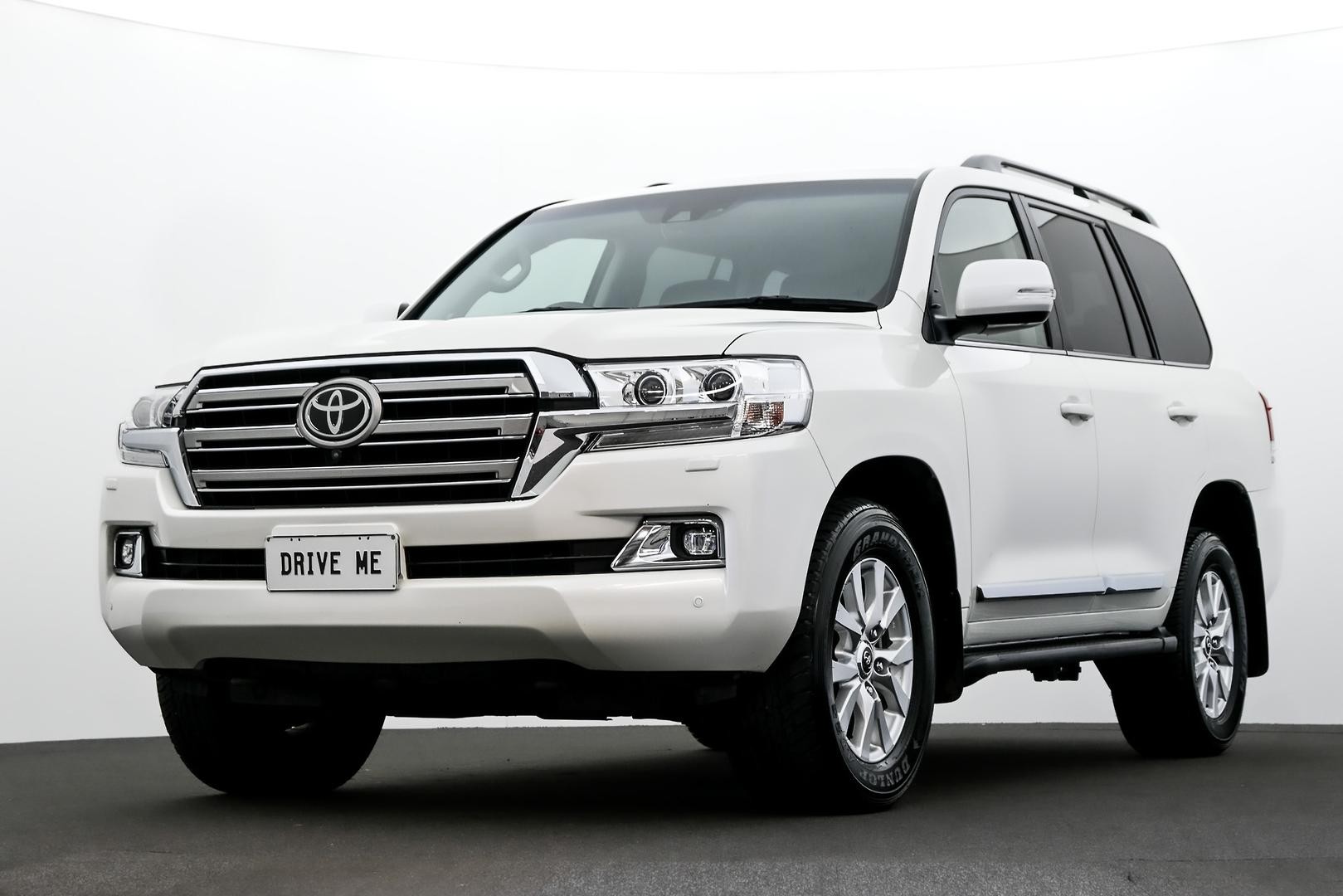 Toyota Landcruiser image 1