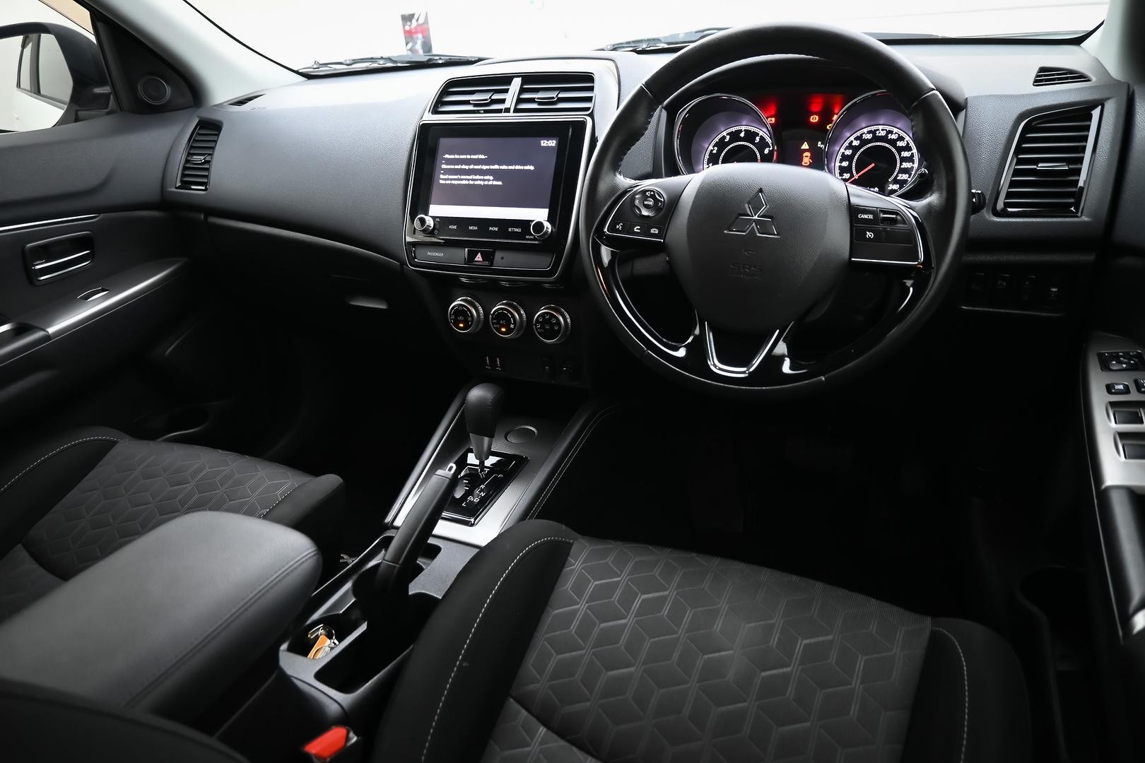 Mitsubishi Asx image 4