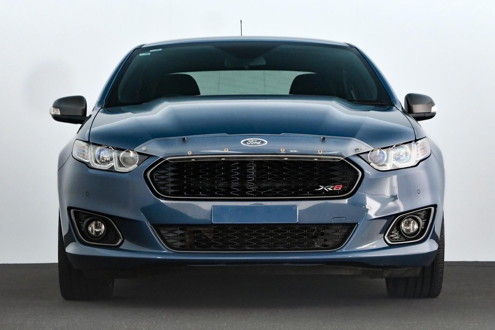 Ford Falcon image 2