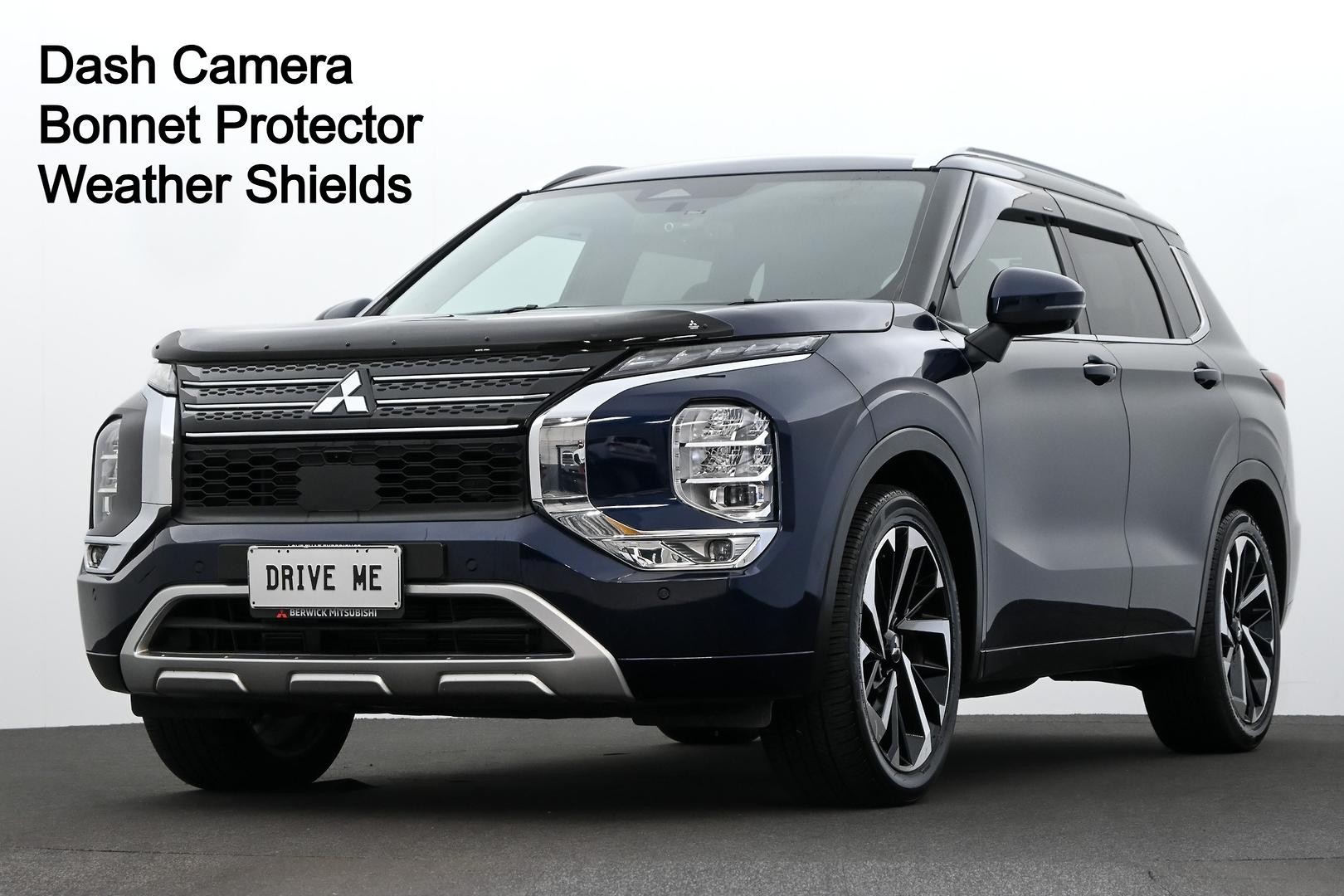 Mitsubishi Outlander image 1