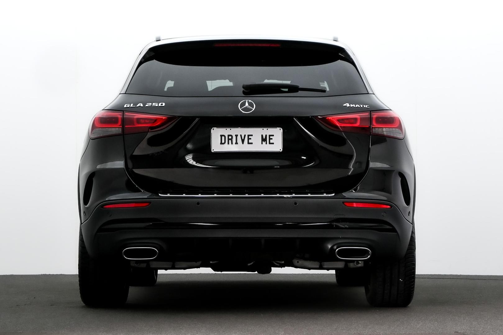 Mercedes Benz Gla-class image 3