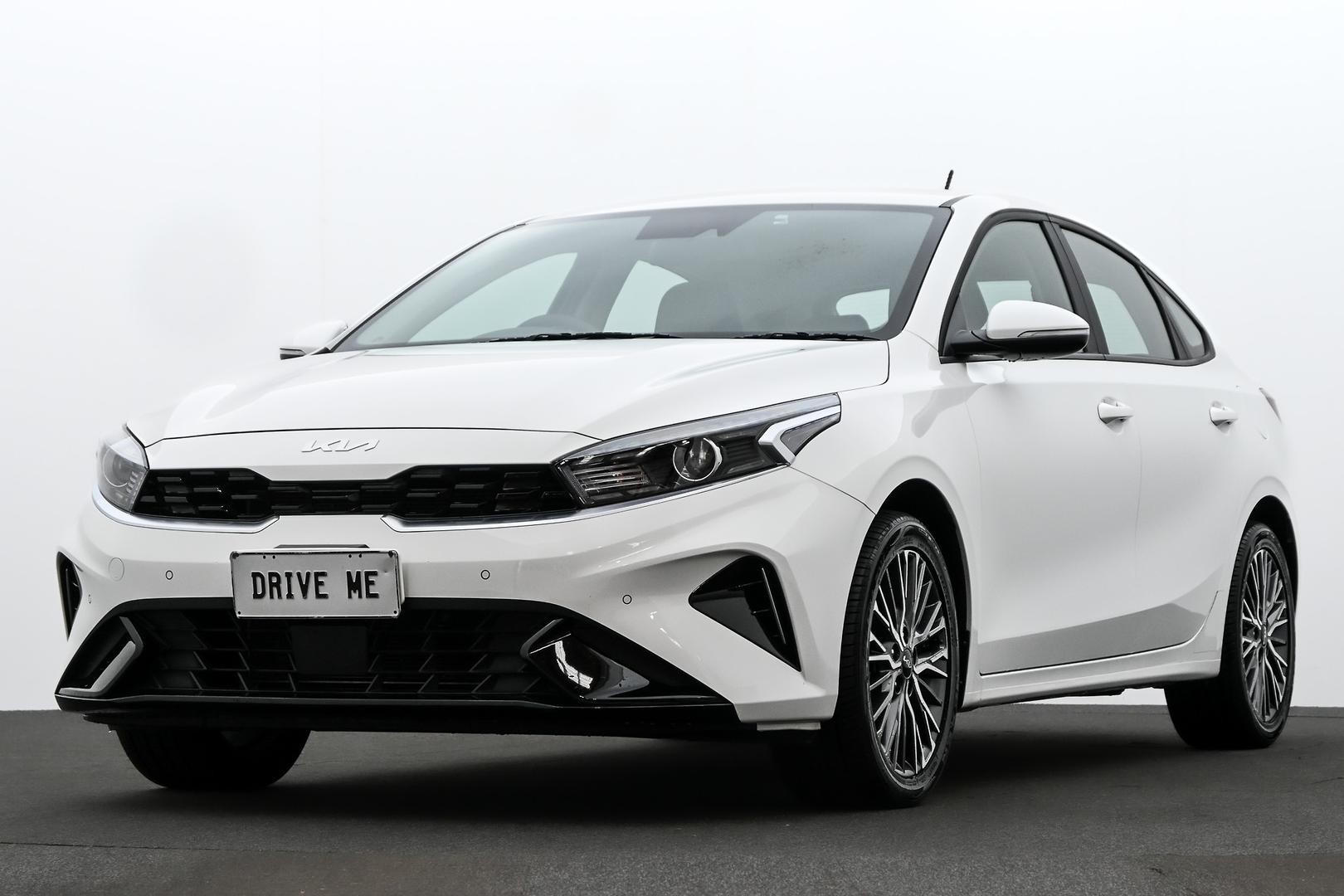 Kia Cerato image 1