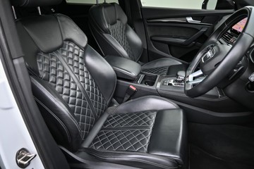 https://dvg-vehicle-assets.s3.amazonaws.com/U19718/5r1kplkfh60w5th973oq4ga0n.jpg
