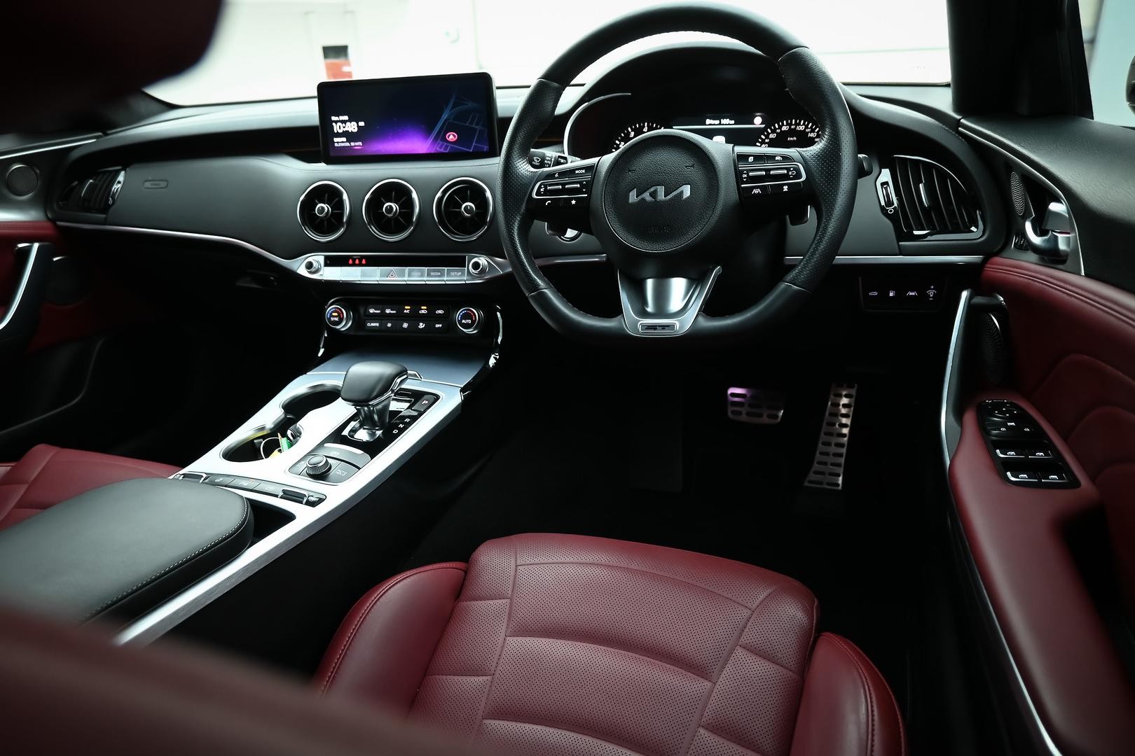 Kia Stinger image 4