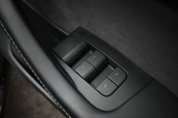 https://dvg-vehicle-assets.s3.amazonaws.com/U19724/3rcer1400auawyetg0ou5mnd3.jpg