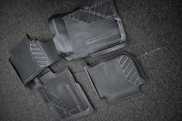 https://dvg-vehicle-assets.s3.amazonaws.com/U19725/67qoamv69cmakcb9thuhpmnl.jpg