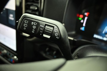 https://dvg-vehicle-assets.s3.amazonaws.com/U19725/brlxdy7mmcgs2rmrgqf5dni2p.jpg