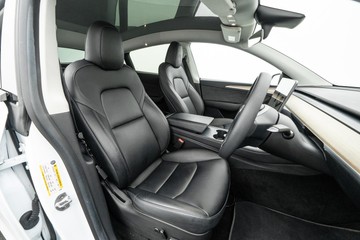 https://dvg-vehicle-assets.s3.amazonaws.com/U19738/4ow1vgdhaqnd6our2xh0ropoy.jpg