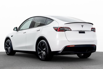 https://dvg-vehicle-assets.s3.amazonaws.com/U19738/b886qjjgog46l6g55sdl2f8xj.jpg