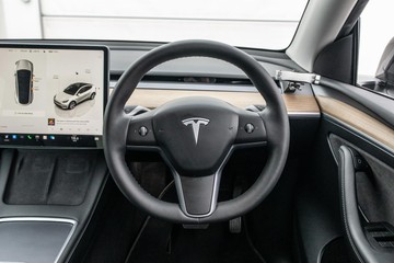 https://dvg-vehicle-assets.s3.amazonaws.com/U19738/ep2a5honqul4e3s9uzh5kbc6i.jpg