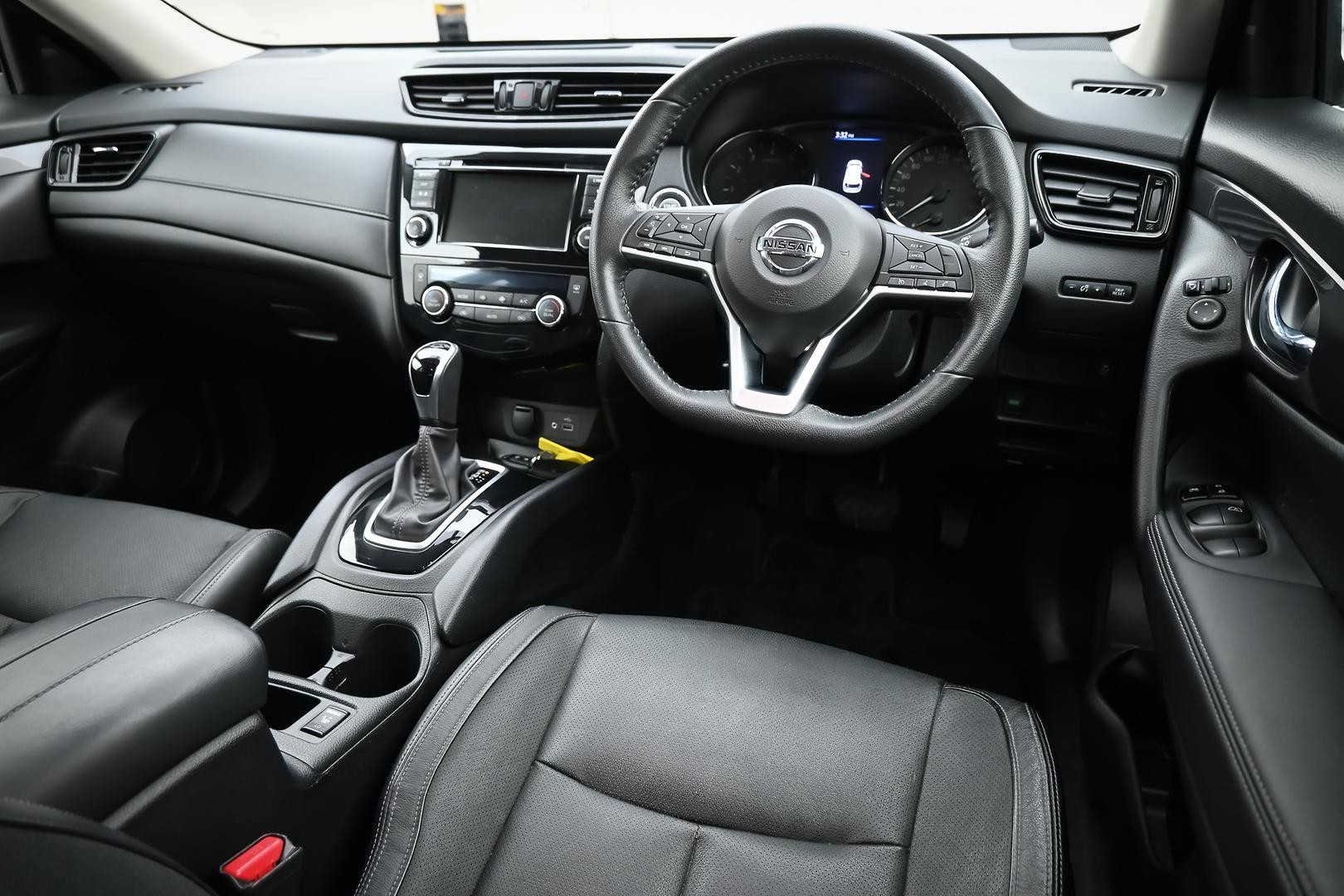 Nissan X-trail image 4