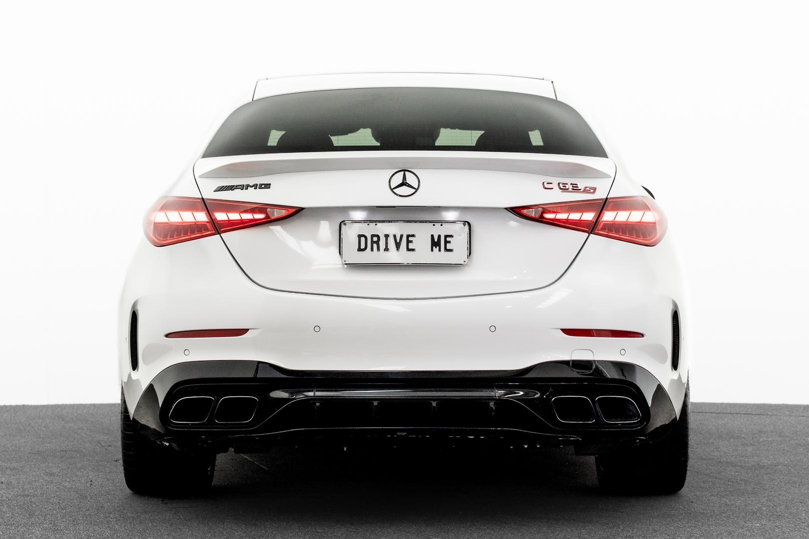 Mercedes Benz C-class image 3