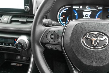 https://dvg-vehicle-assets.s3.amazonaws.com/U19748/3hwg9z4o6scq7uhjm8bie61om.jpg