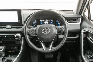 https://dvg-vehicle-assets.s3.amazonaws.com/U19748/7jcvwk65x00uz4njecyxh5onb.jpg