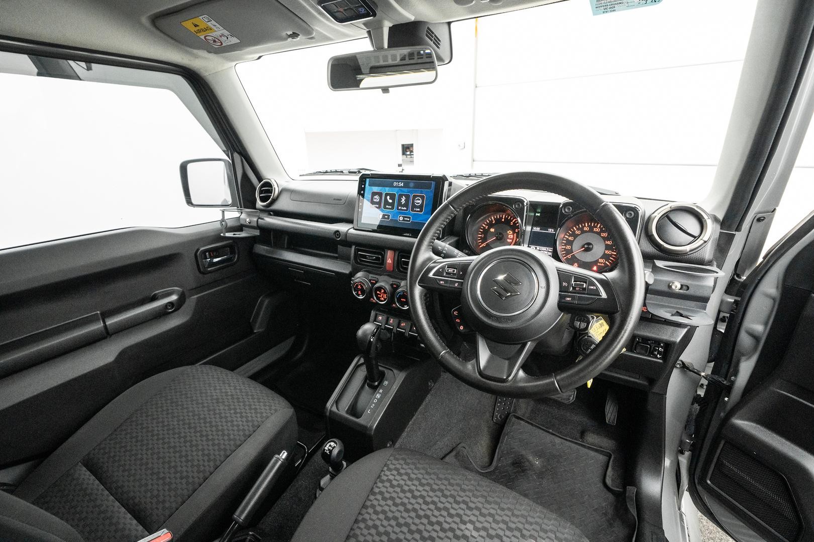 Suzuki Jimny image 4