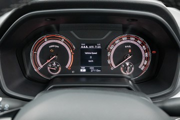https://dvg-vehicle-assets.s3.amazonaws.com/U19779/1pcrlrytcisp2la94p64gj136.jpg