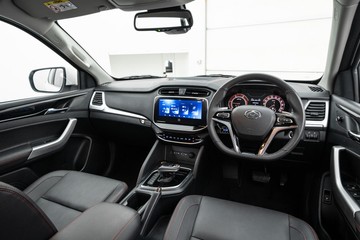 https://dvg-vehicle-assets.s3.amazonaws.com/U19779/369e33epcpytdhuqdipkxrv5l.jpg