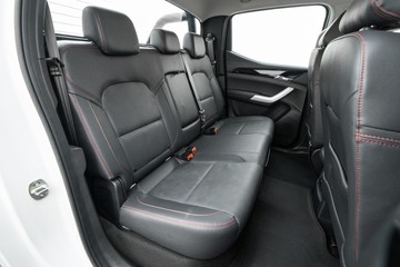 https://dvg-vehicle-assets.s3.amazonaws.com/U19779/64bletxv881dmlxxdxbst2hg.jpg