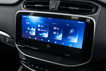 https://dvg-vehicle-assets.s3.amazonaws.com/U19779/cf9lfox0s1sxnkavz8htqmcll.jpg