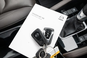 https://dvg-vehicle-assets.s3.amazonaws.com/U19782/1pzq0ib7ncjq7llp68eulku1z.jpg