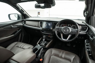 https://dvg-vehicle-assets.s3.amazonaws.com/U19782/lyzicmi8xysksgtmbdp1s08d.jpg