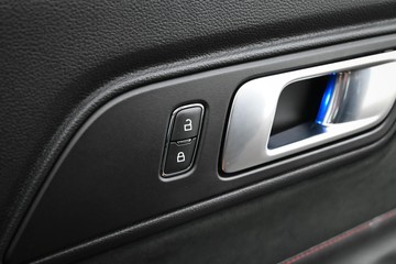https://dvg-vehicle-assets.s3.amazonaws.com/U19790/5con44jzx3mn5zyfcp7xmi3h.jpg
