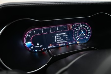 https://dvg-vehicle-assets.s3.amazonaws.com/U19790/dg9dkail1sr3jaihg4f4f34b3.jpg
