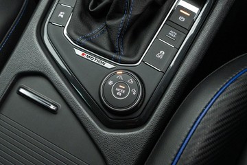 https://dvg-vehicle-assets.s3.amazonaws.com/U19792/ddcpah32bbg6inmsge4u7bm.jpg