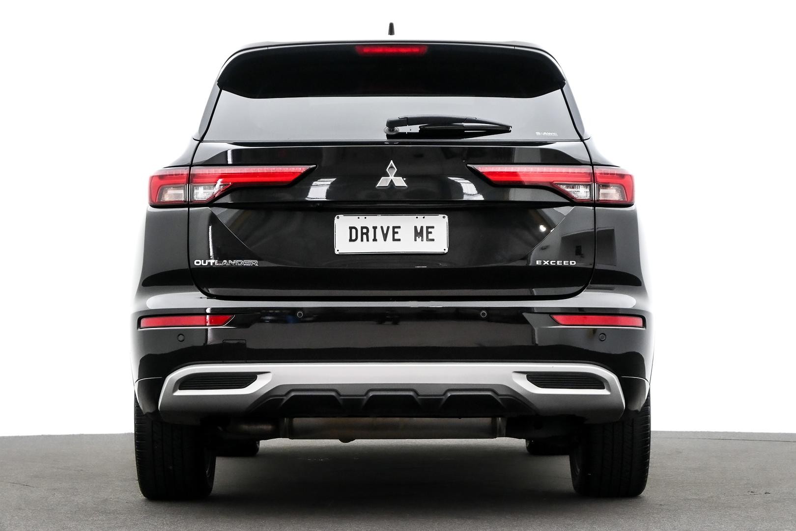 Mitsubishi Outlander image 3