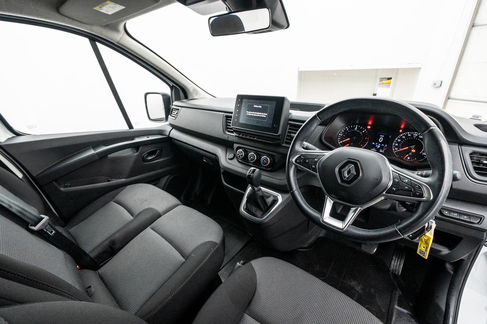 Renault Trafic image 4