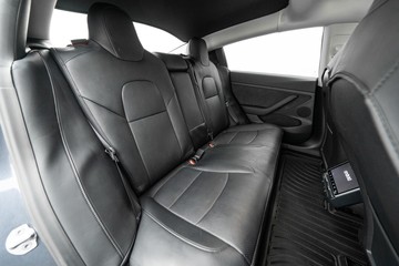 https://dvg-vehicle-assets.s3.amazonaws.com/U19828/28ullc4slo0mcxqnxchhkzklc.jpg