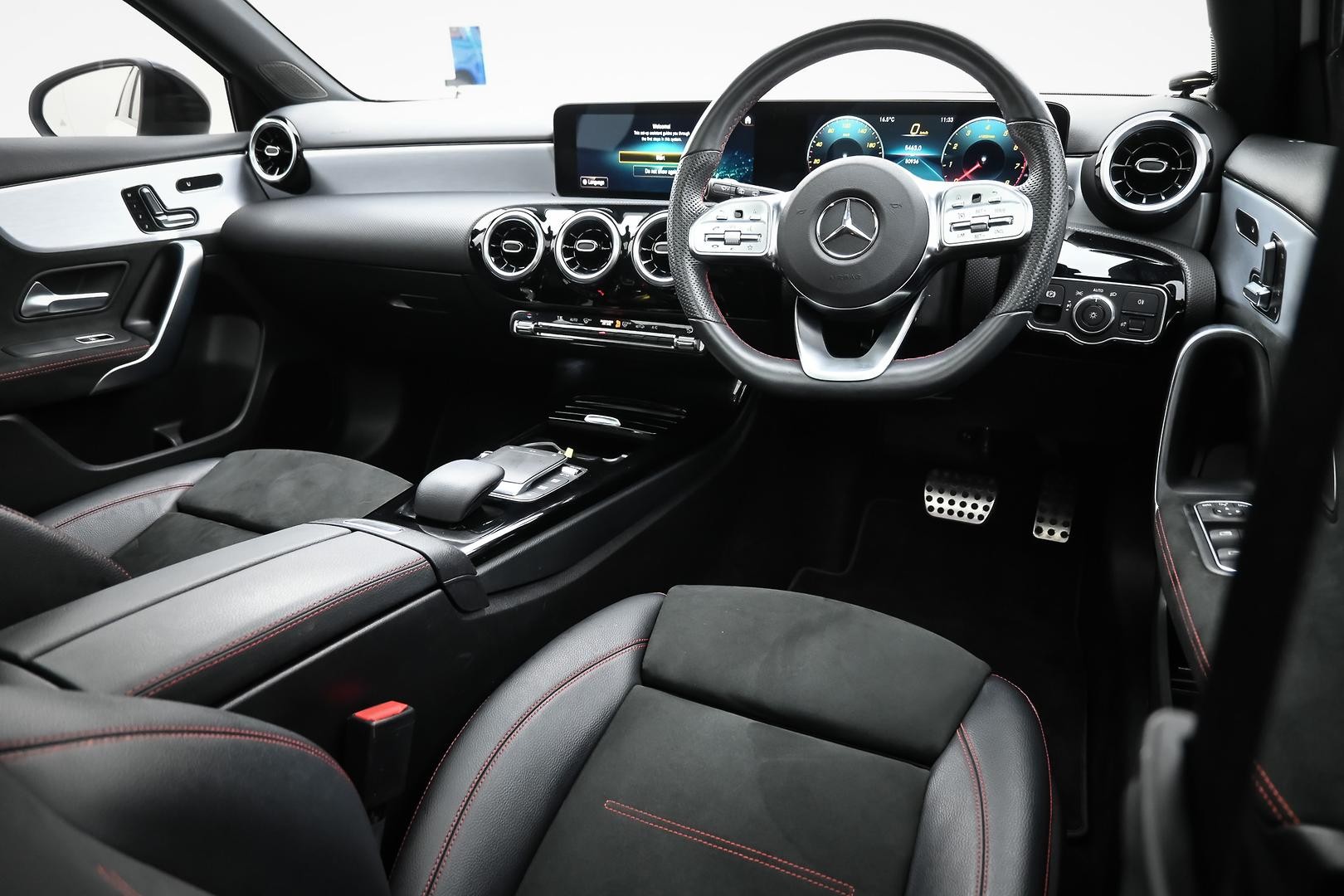 Mercedes Benz A-class image 4