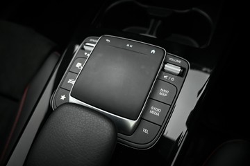 https://dvg-vehicle-assets.s3.amazonaws.com/U19831/96shyxsixgncmpegeihlvhn5b.jpg